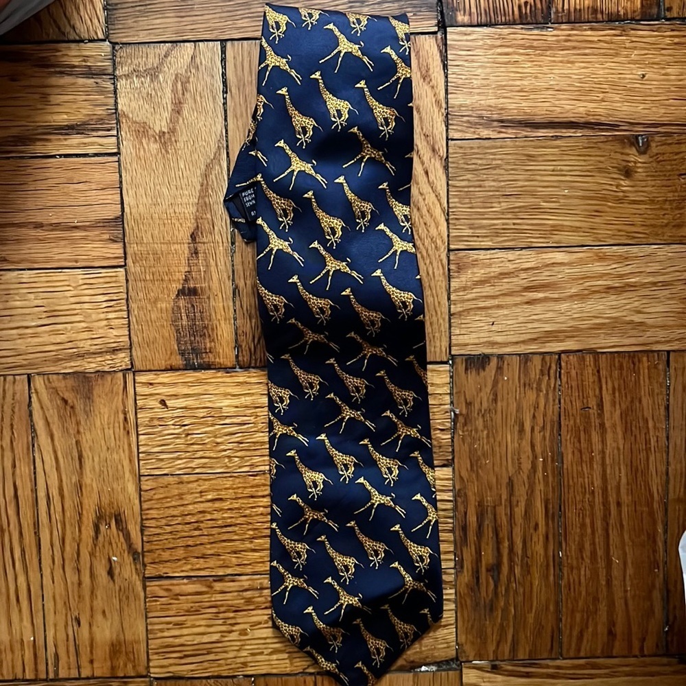 National wildlife federation giraffe tie
